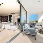 Villa Luxury Kaia -heated Pool, Sea View, Jacuzzi, Gym And Sauna Vodice