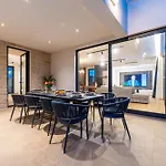 Luxury Kaia -heated Pool, Sea View, Jacuzzi, Gym And Sauna Villa *