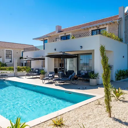 Luxury Kaia -heated Pool, Sea View, Jacuzzi, Gym And Sauna Vodice