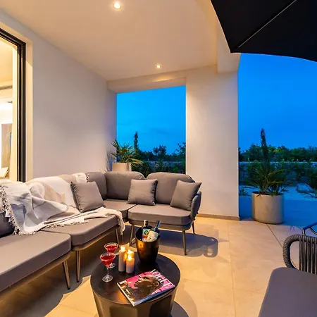 Luxury Kaia - Sea View, Heated Pool, Jacuzzi, Gym And Sauna Βίλα *