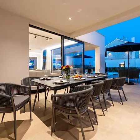 Luxury Kaia -heated Pool, Sea View, Jacuzzi, Gym And Sauna Vodice