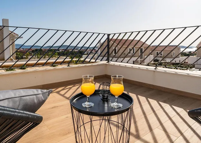 Villa Luxury Kaia - Sea View, Heated Pool, Jacuzzi, Gym And Sauna