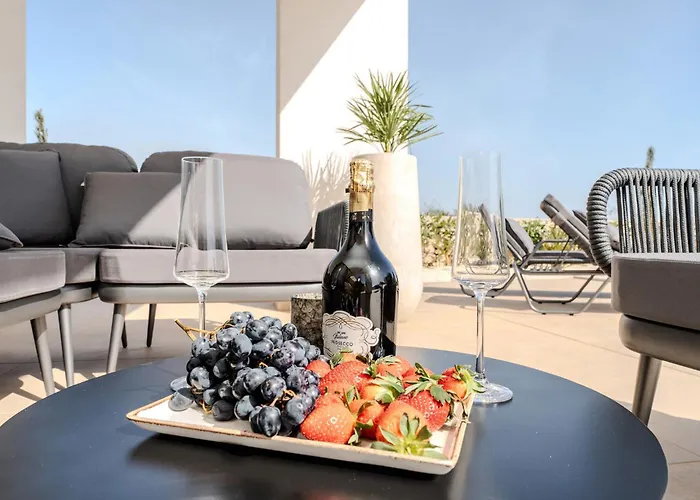 Luxury Kaia - Sea View, Heated Pool, Jacuzzi, Gym And Sauna Villa Vodice