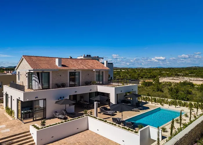 Luxury Kaia - Sea View, Heated Pool, Jacuzzi, Gym And Sauna *