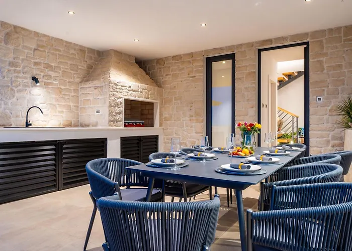 Villa Luxury Kaia -heated Pool, Sea View, Jacuzzi, Gym And Sauna Vodice