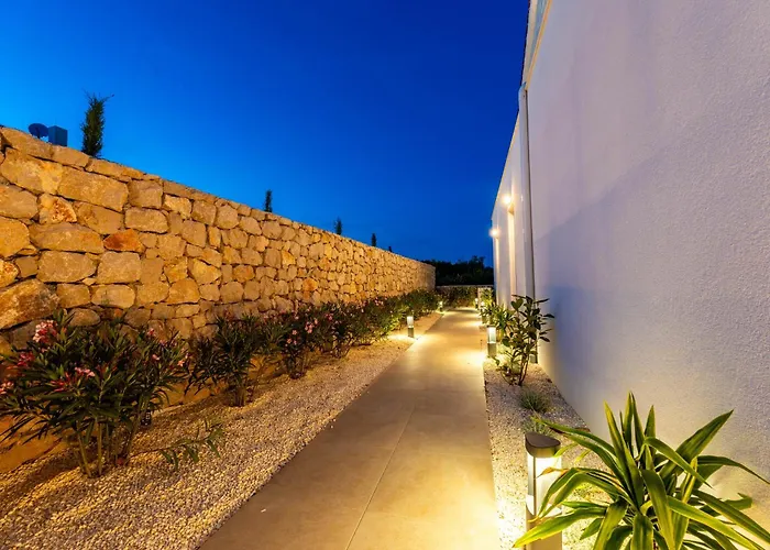 Luxury Kaia - Sea View, Heated Pool, Jacuzzi, Gym And Sauna Villa Vodice