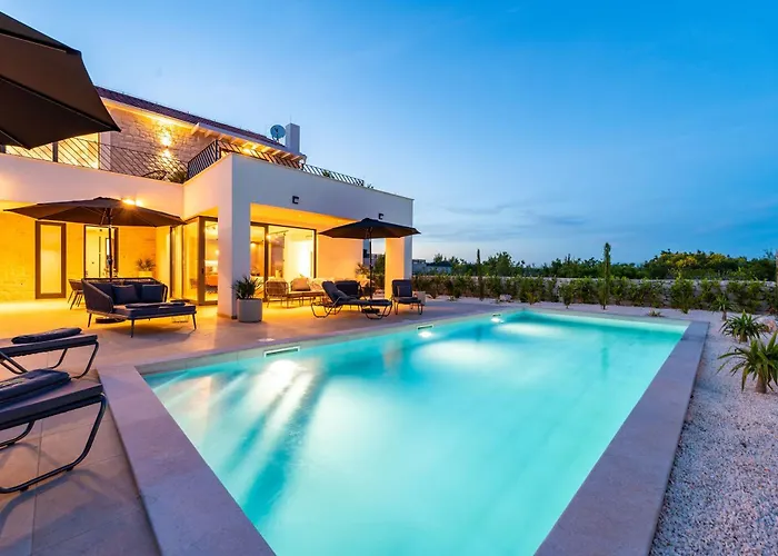 Villa Luxury Kaia - Sea View, Heated Pool, Jacuzzi, Gym And Sauna
