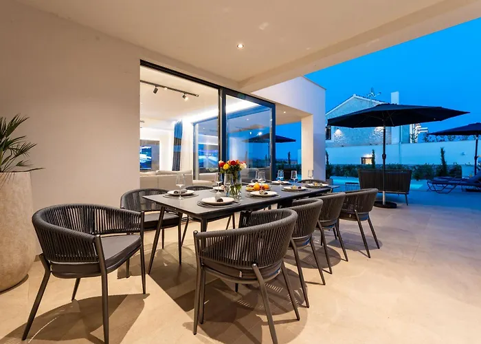 Luxury Kaia - Sea View, Heated Pool, Jacuzzi, Gym And Sauna Vodice