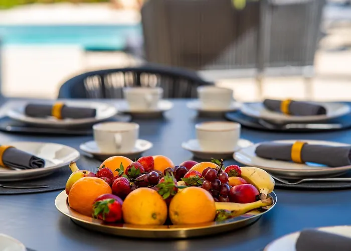 Luxury Kaia -heated Pool, Sea View, Jacuzzi, Gym And Sauna Villa