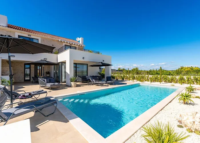 Villa Luxury Kaia - Sea View, Heated Pool, Jacuzzi, Gym And Sauna